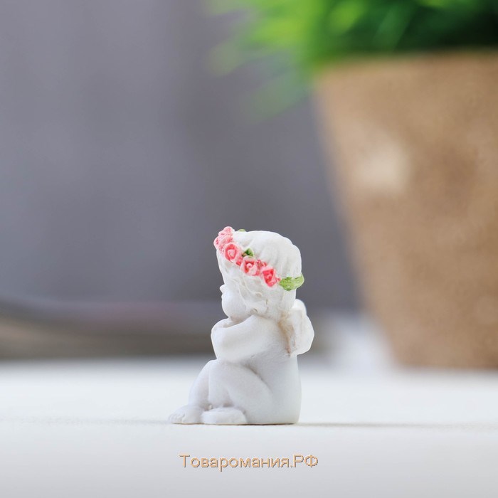 Сувенир полистоун "Ангел в венке из роз"МИКС 2,9х2х1,6 см