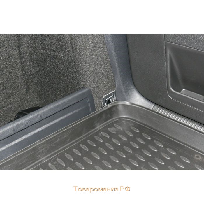 Коврик в багажник VW Passat Variant 09/2005-2016, ун. (полиуретан)