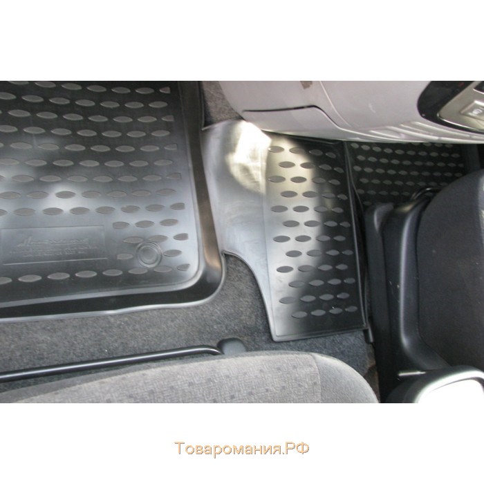 Коврики в салон TOYOTA Ipsum ACM 21W JDM, 05/2001–05/2007, 3 ряда, П.Р. (полиуретан)