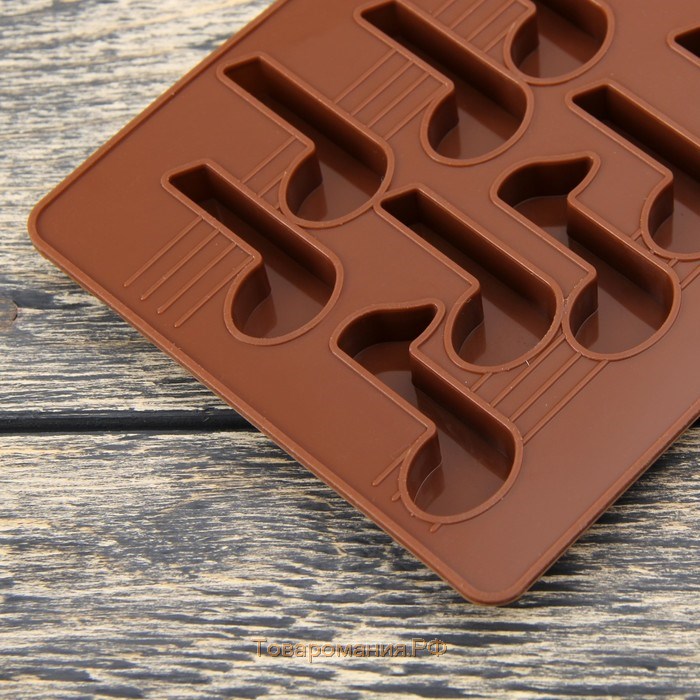 Форма для шоколада «Ноты», силикон, 19,5×12×1 см, 15 ячеек (4,2×2,2 см), цвет коричневый