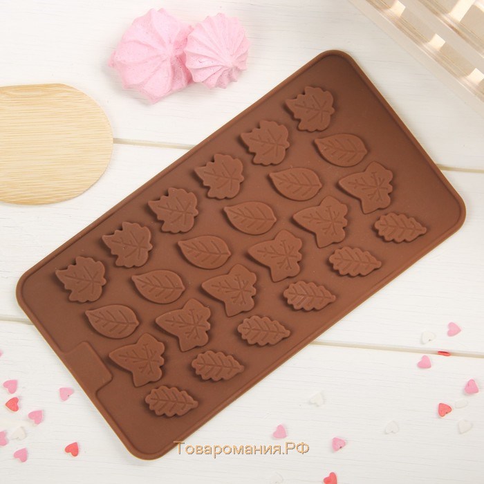 Форма для конфет и шоколада «Листики», силикон, 21,2×11,5 см, 24 ячейки, цвет МИКС