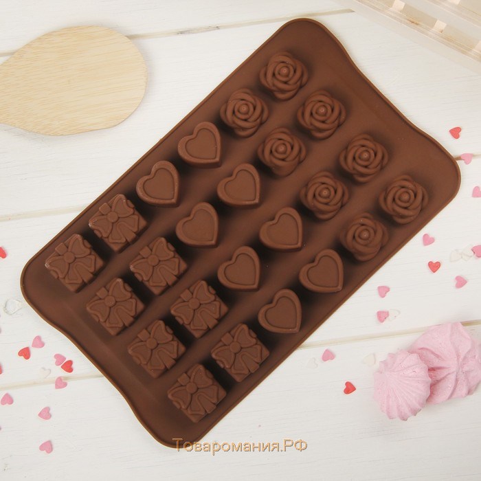 Форма для конфет и шоколада «Подарок, сердце, роза», силикон, 23,2×13,8×1,1 см, 24 ячейки (2,6×2,6×2 см), цвет МИКС