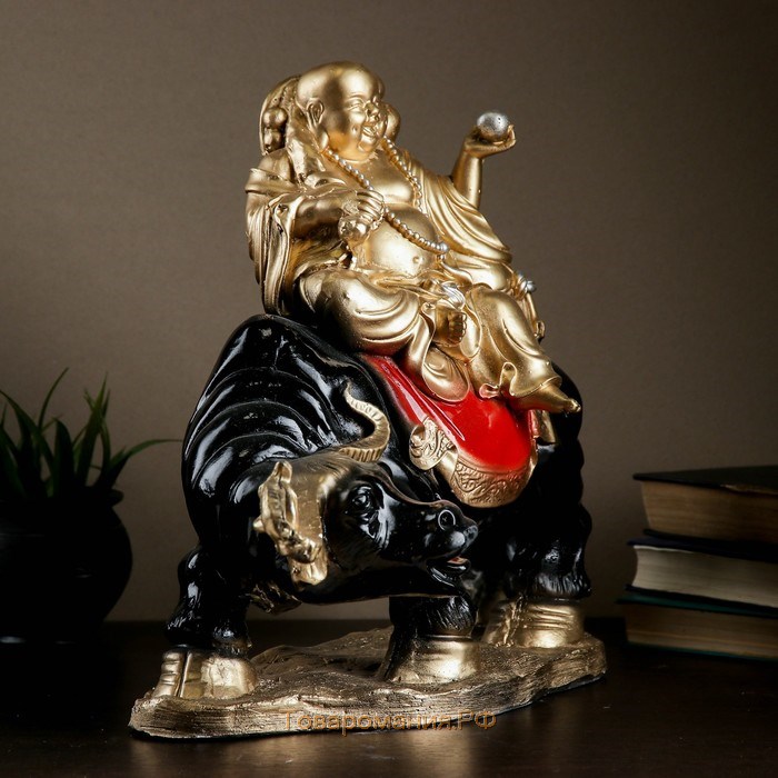 Фигура "Хоттей на буйволе" красное золото 46х22х38,5см