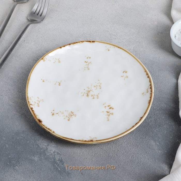 Тарелка фарфоровая Organic Gold, d=18 см, цвет белый