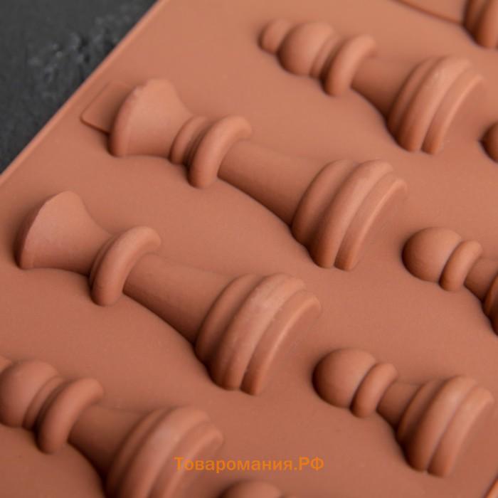 Форма для украшений «Шахматы», силикон, 20,6×8,8 см, 16 ячеек, цвет коричневый