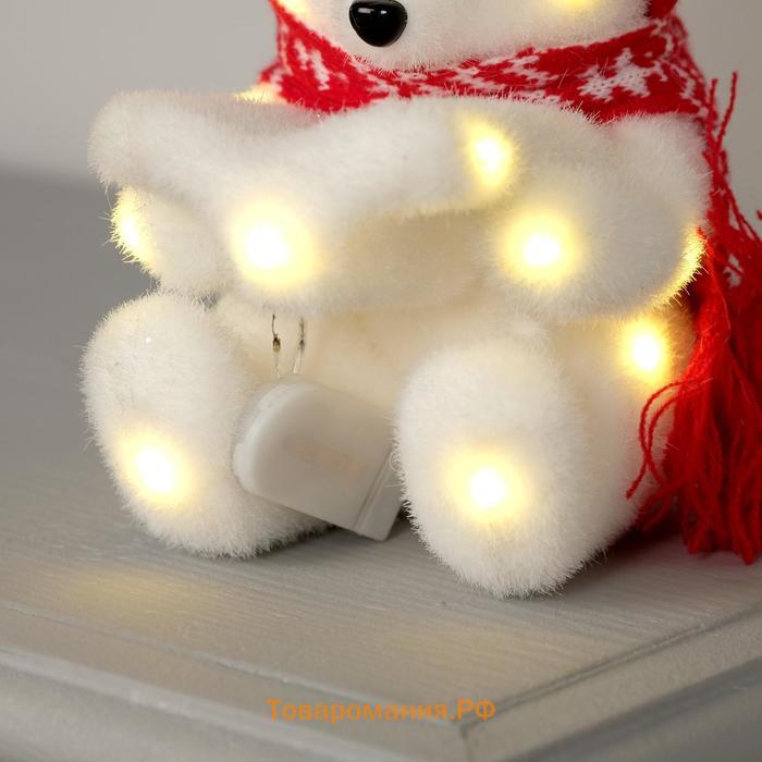 Светодиодная фигура «Медвежонок в шапке» 10 × 18 × 10 см, флок, батарейки CR2032х2 (не в комплекте), свечение тёплое белое
