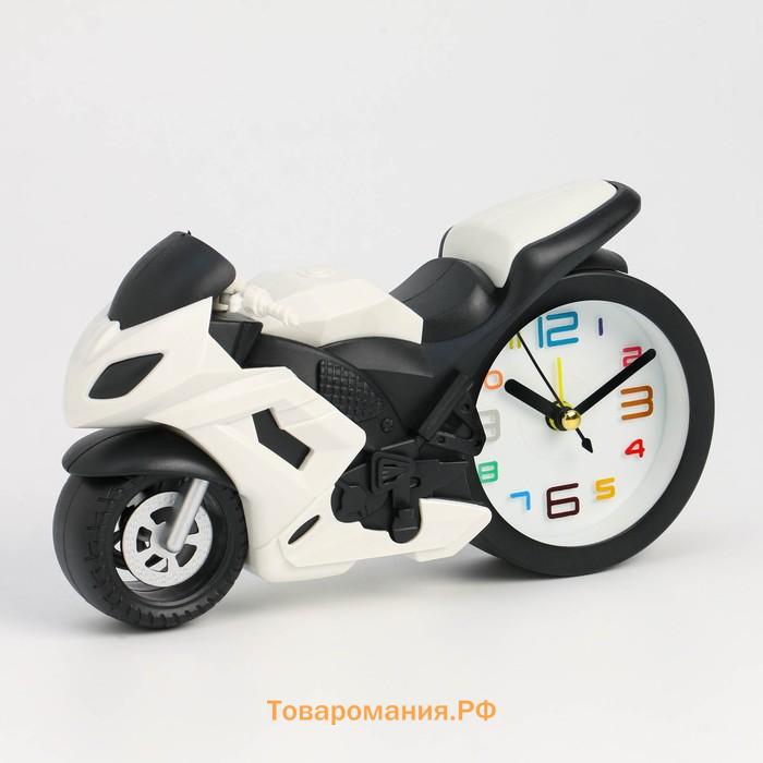 Часы - будильник настольные "Мотоцикл" детские, дискретный ход, d-7 см, 19 х 10 см, АА