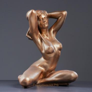 Фигура "Девушка сидя Пробуждение" бронза, 31х41х52см