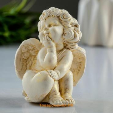 Фигура "Ангел с сердцем" позолота, 6х8х5см